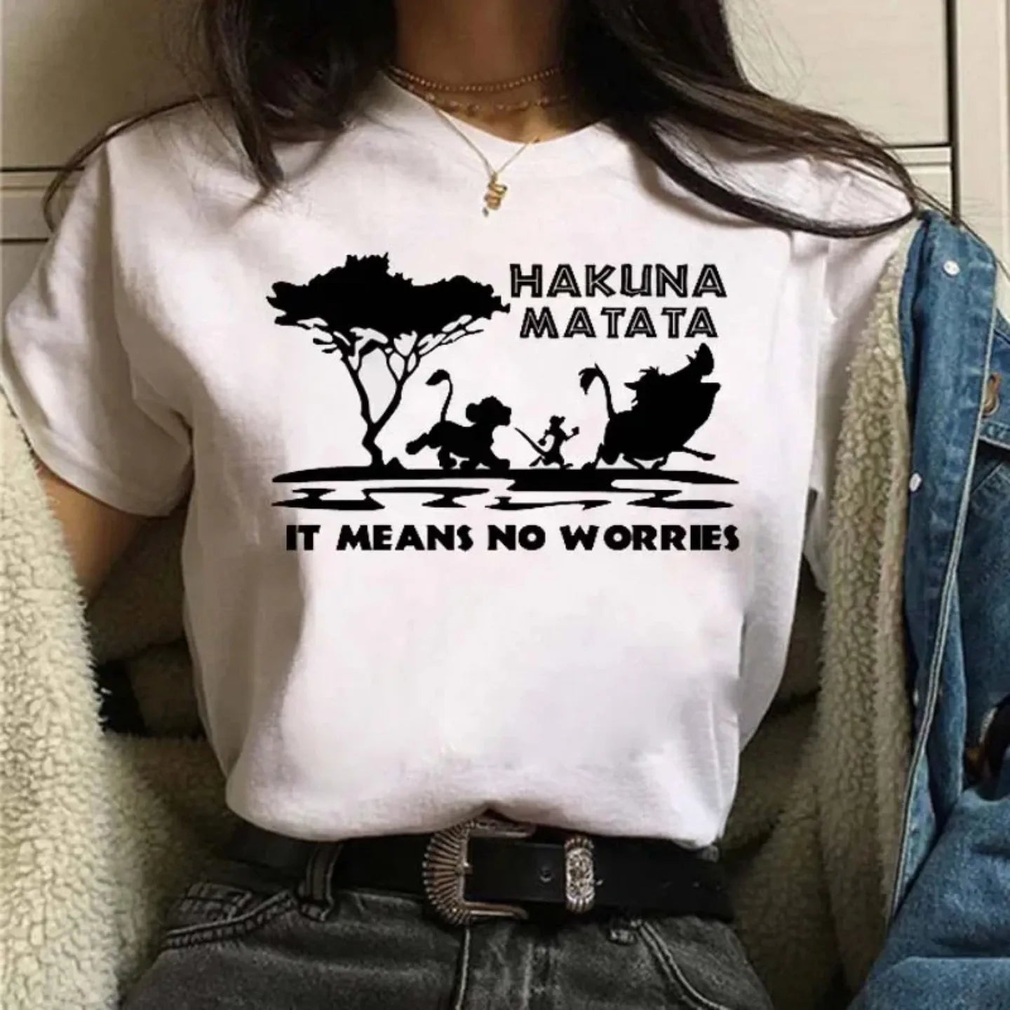 Camiseta Disney El Rey León Hakuna Matata para Mujer